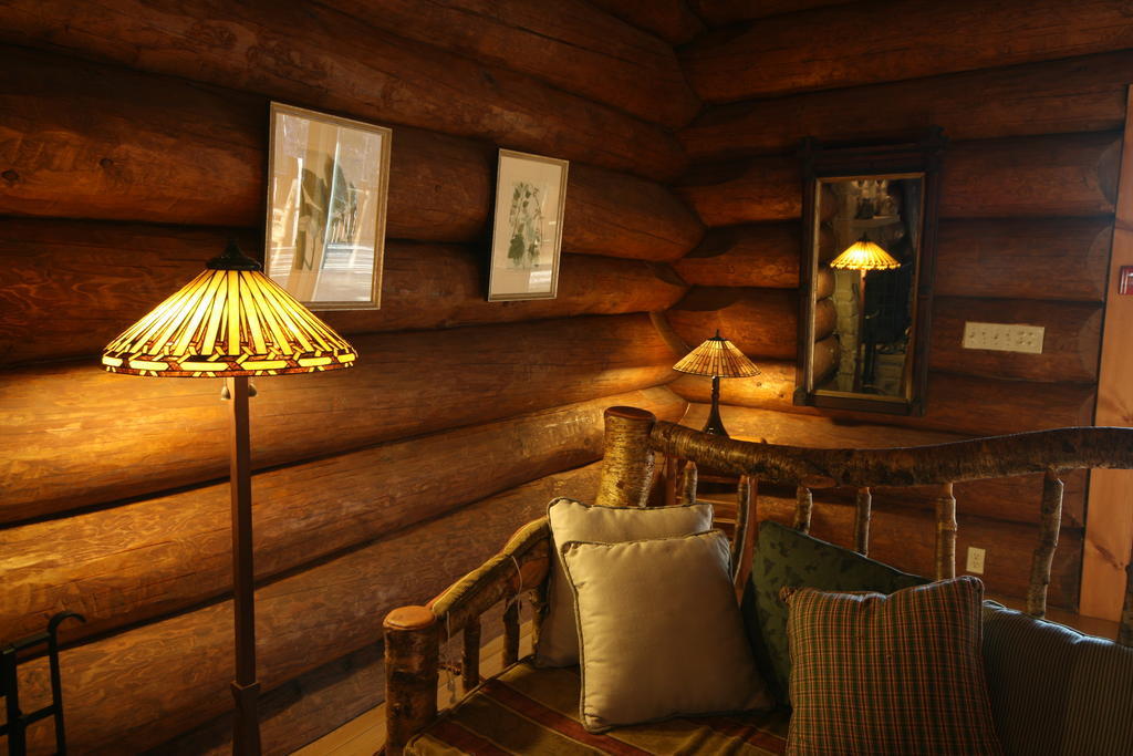 Trout Point Lodge Of Nova Scotia East Kemptville Exterior photo