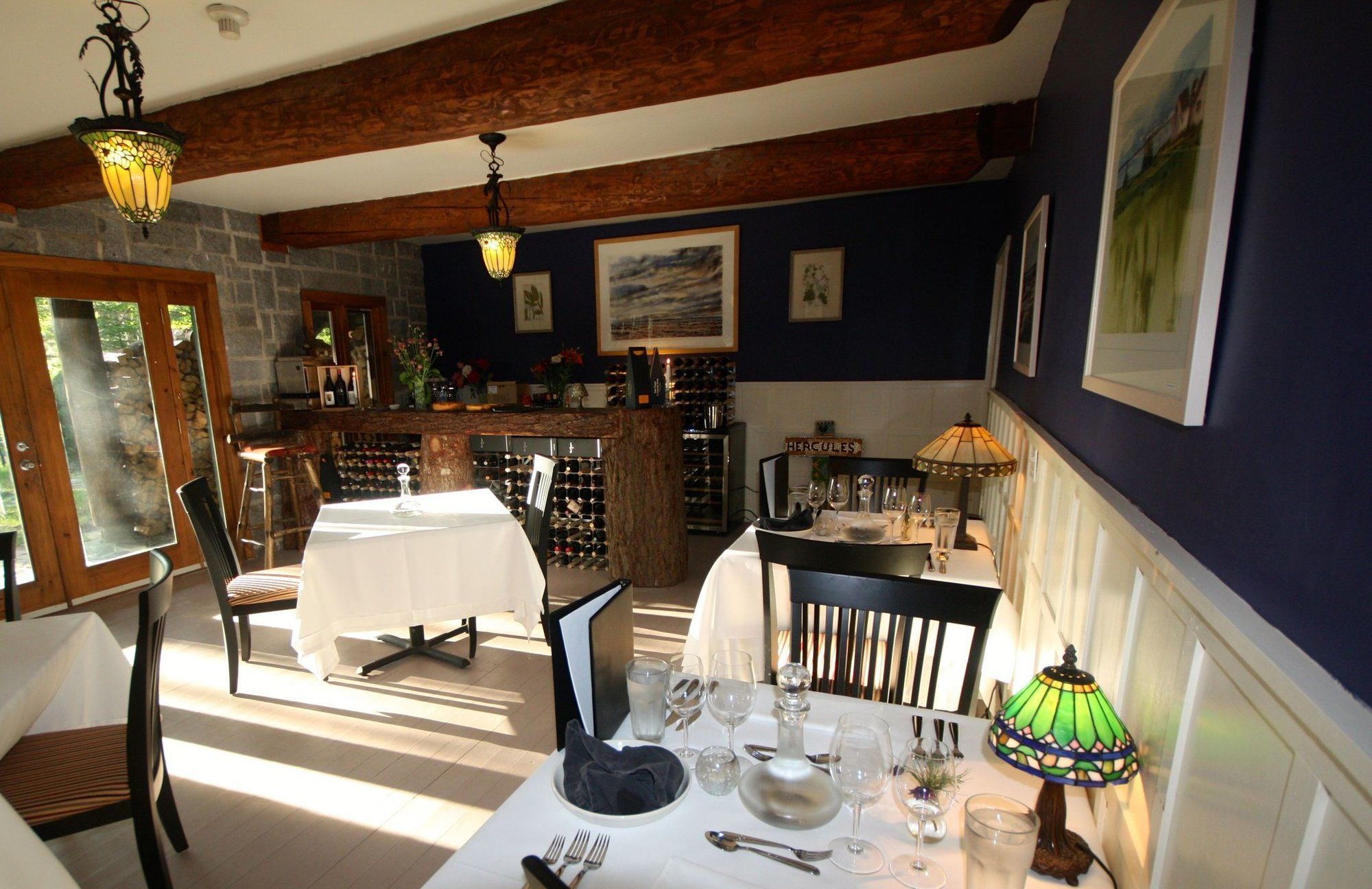 Trout Point Lodge Of Nova Scotia East Kemptville Restaurant photo