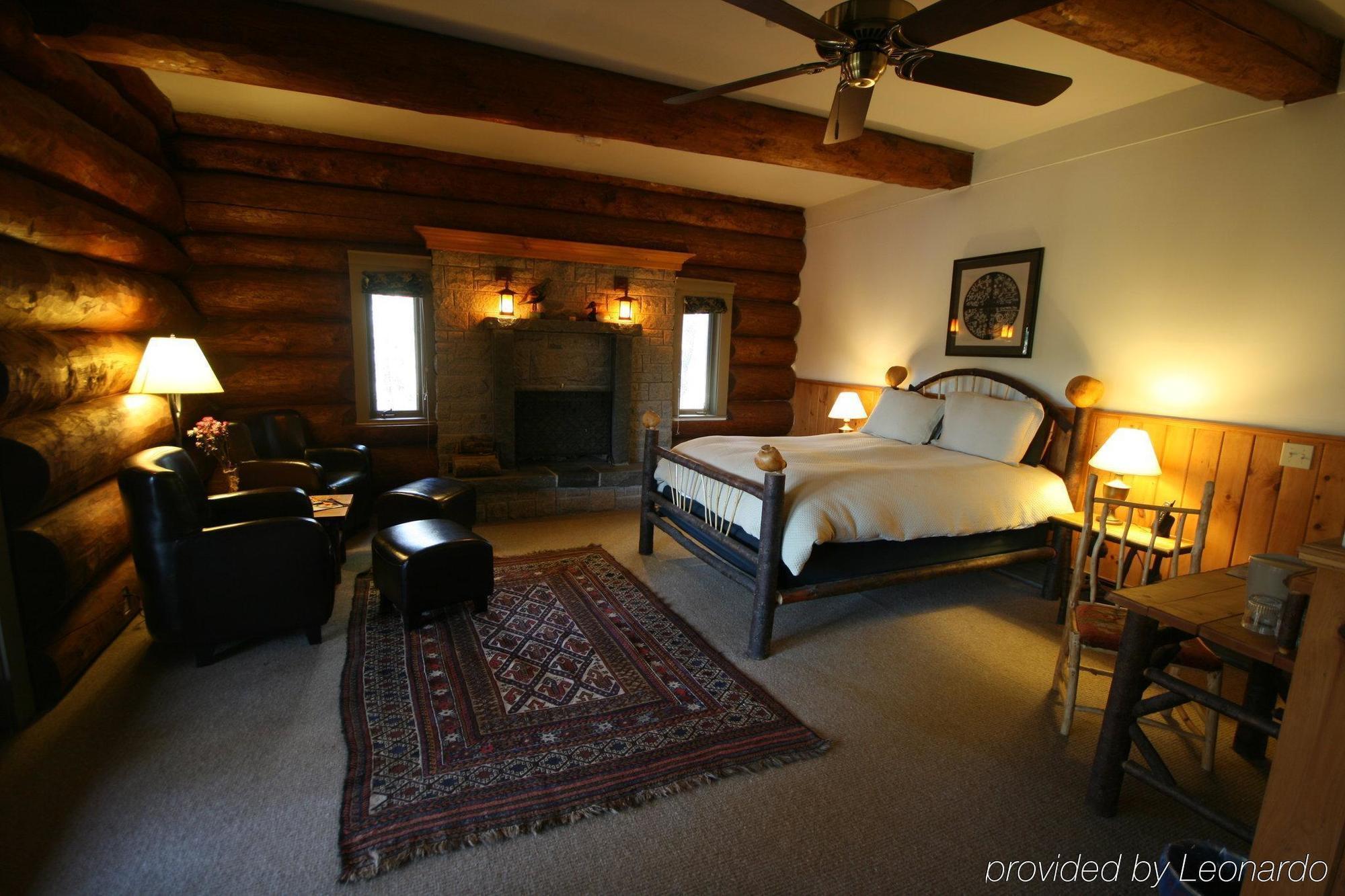 Trout Point Lodge Of Nova Scotia East Kemptville Exterior photo