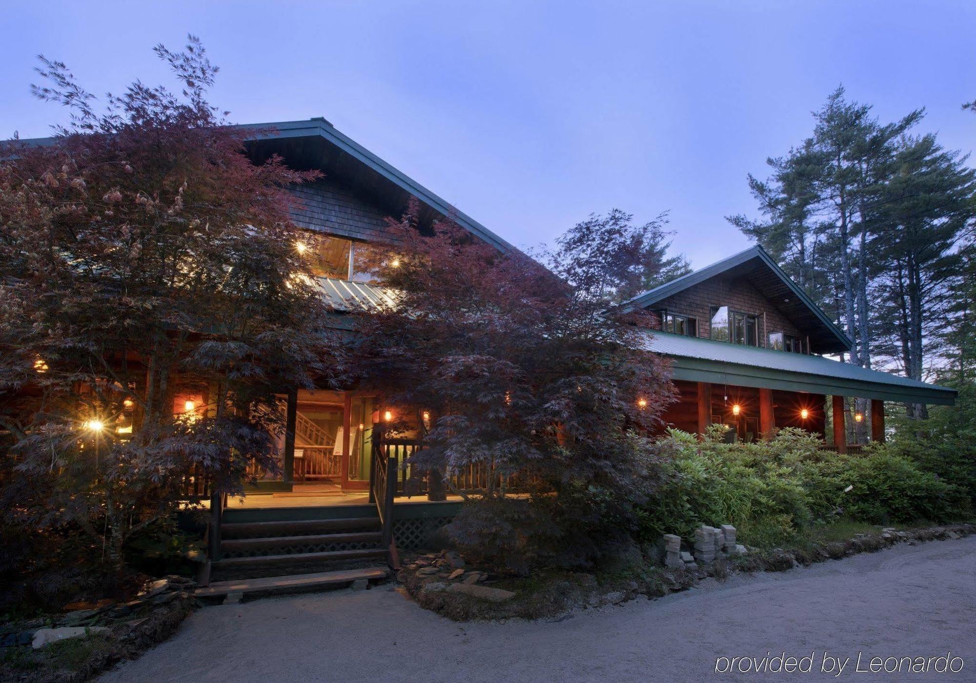 Trout Point Lodge Of Nova Scotia East Kemptville Exterior photo