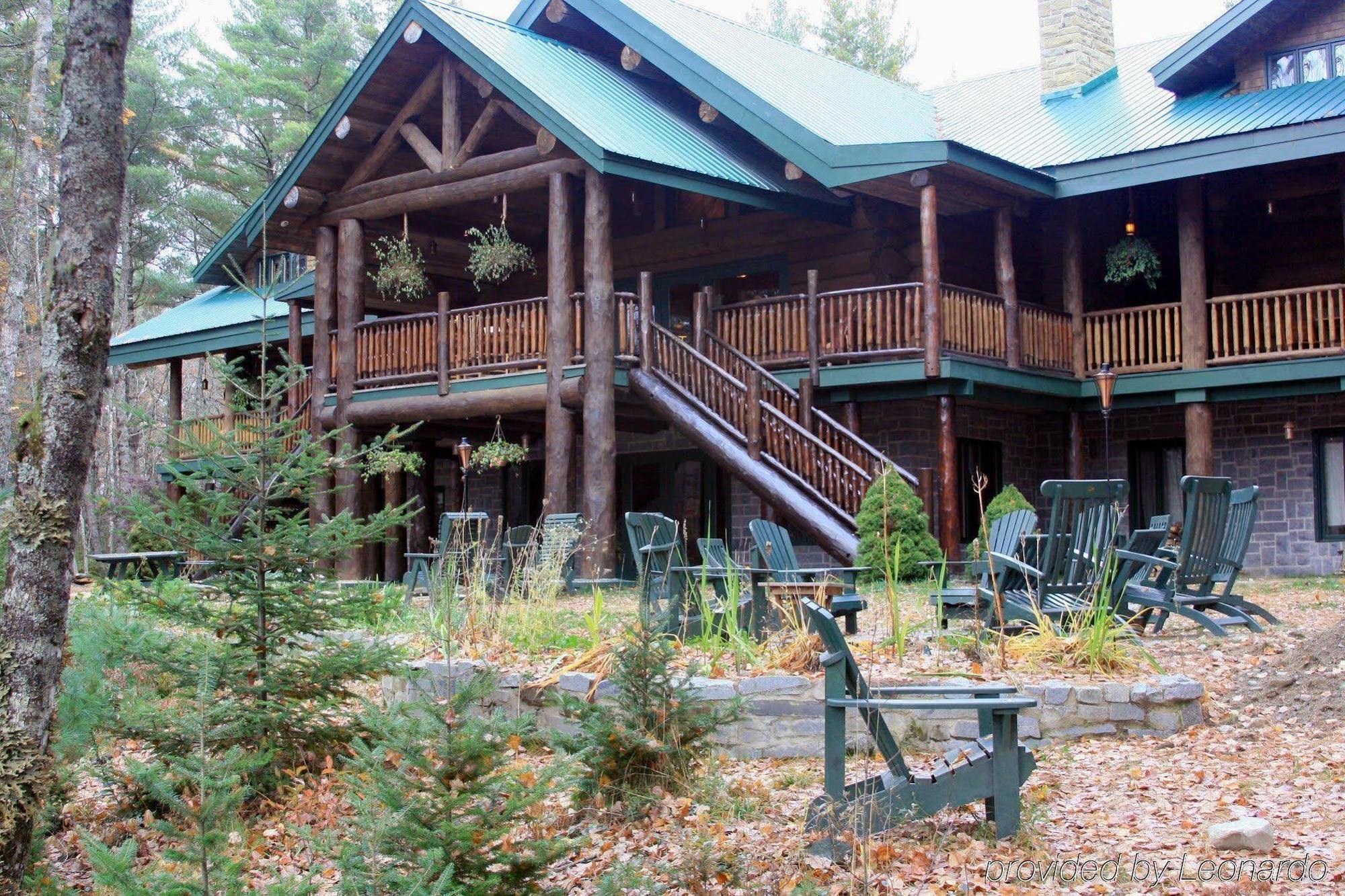 Trout Point Lodge Of Nova Scotia East Kemptville Exterior photo